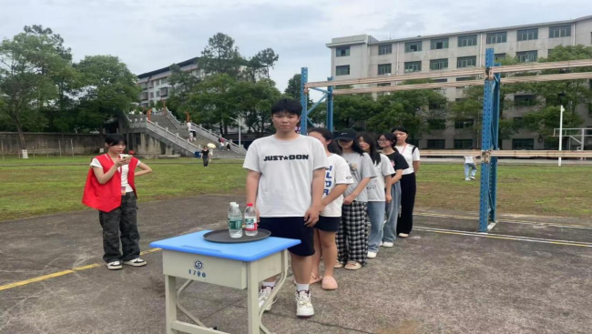 托穩精彩，盤出風采——經貿旅游學院成功舉辦戶外托盤技能比賽