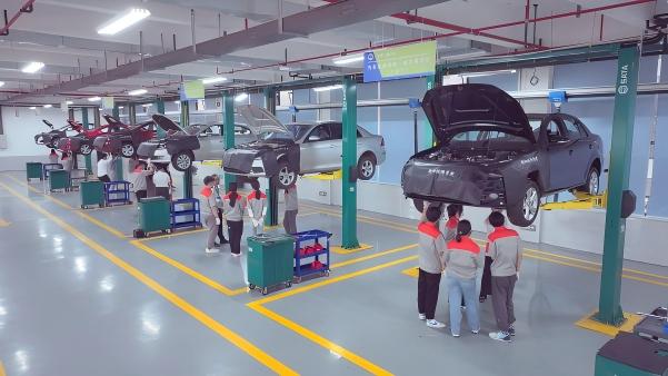 汽車整車維護實訓室