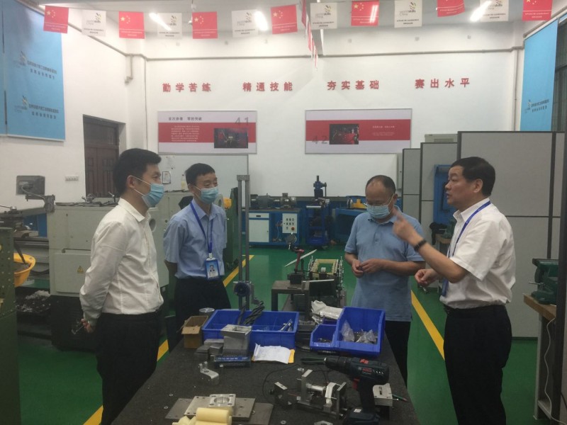 省審計(jì)廳孫昌文處長(zhǎng)一行蒞臨實(shí)訓(xùn)中心參觀指導(dǎo)