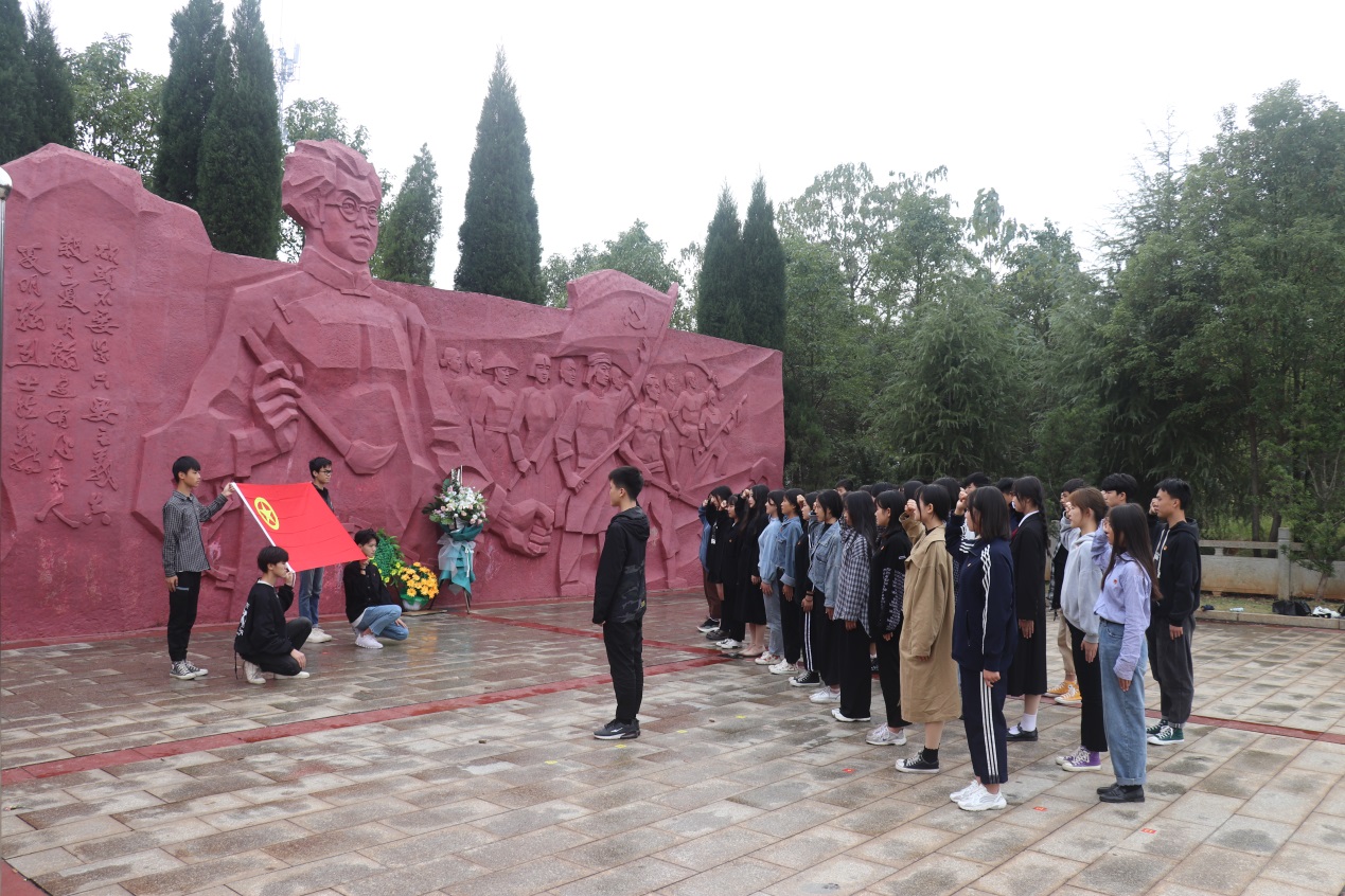 衡陽技師學院團委組織開展愛國主義教育活動