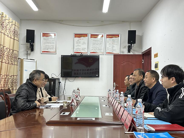 學院黨委書記肖春林赴江山村調研鄉村振興工作