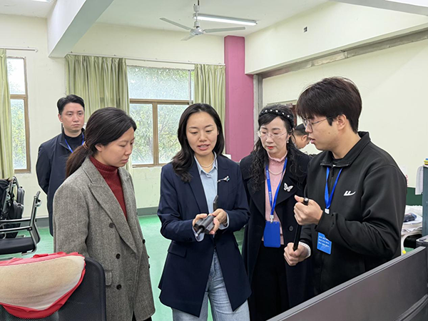 衡陽市人社局對我院申報(bào)市級創(chuàng)業(yè)孵化基地（市級大學(xué)生創(chuàng)業(yè)孵化基地）開展評審工作