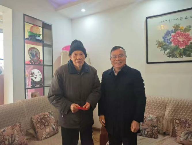 新春送溫暖 關愛暖人心——學院領導帶隊開展2026年春節前走訪慰問活動