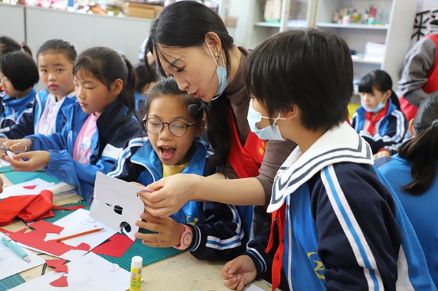 衡陽新聞網：百千萬“藝術童伴”——留守兒童關愛工程新時代文明實踐基地建設｜衡陽技師學院結對南岳區金月完小