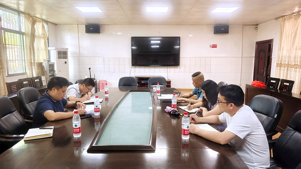 學(xué)院黨委委員、宣傳統(tǒng)戰(zhàn)部部長(zhǎng)劉超深入電氣工程學(xué)院、馬克思主義學(xué)院開(kāi)展調(diào)研工作